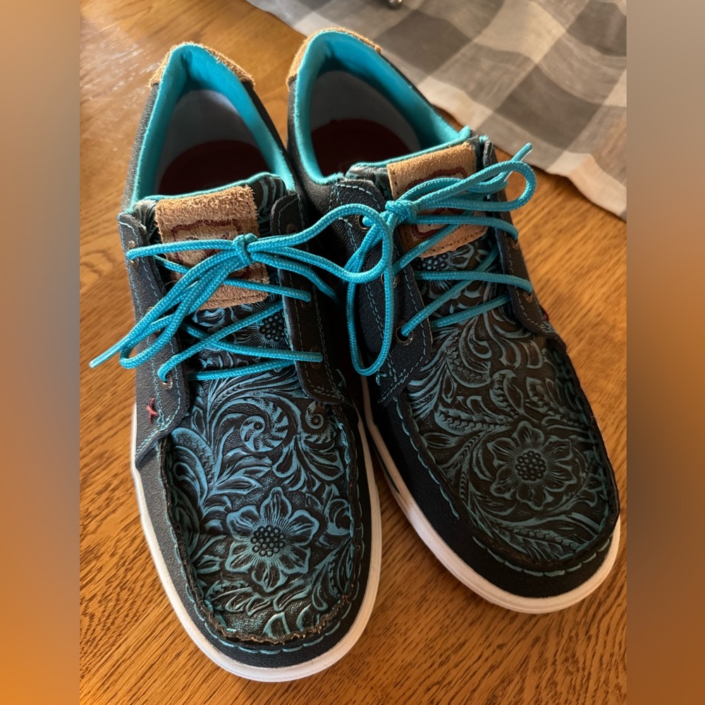 Like New; TWISTED X WOMEN'S DARK TEAL CASUAL SHOES - MOC TOE